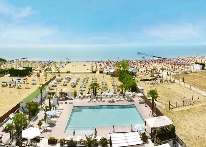 Hotel La Brezza frontemare Lido di Jesolo